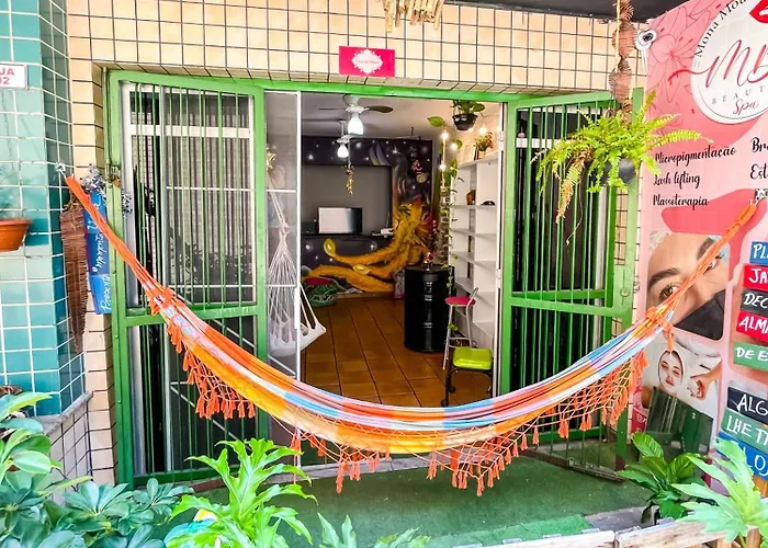 Toca Da Mona Roots Hostel