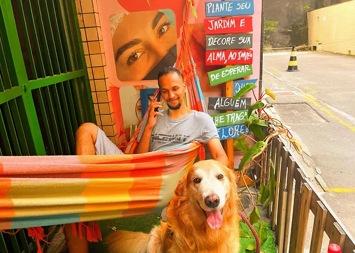 Toca Da Mona Roots Hostel